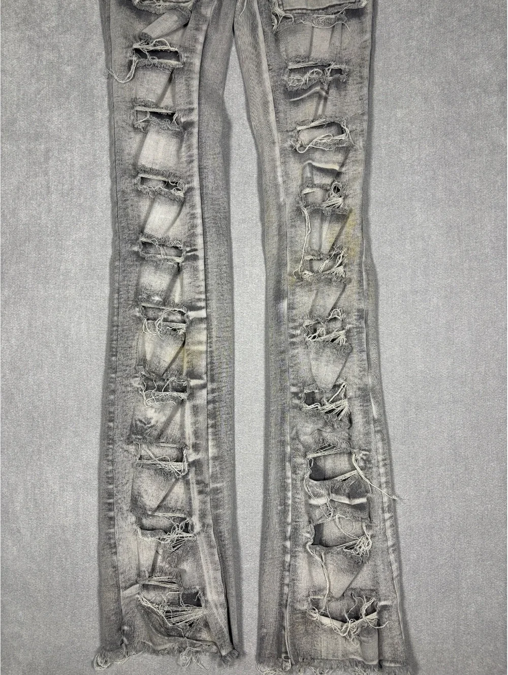 American Bazi Los Angeles Stacked Gray Acid Wash Distressed Cargo Jeans Size M